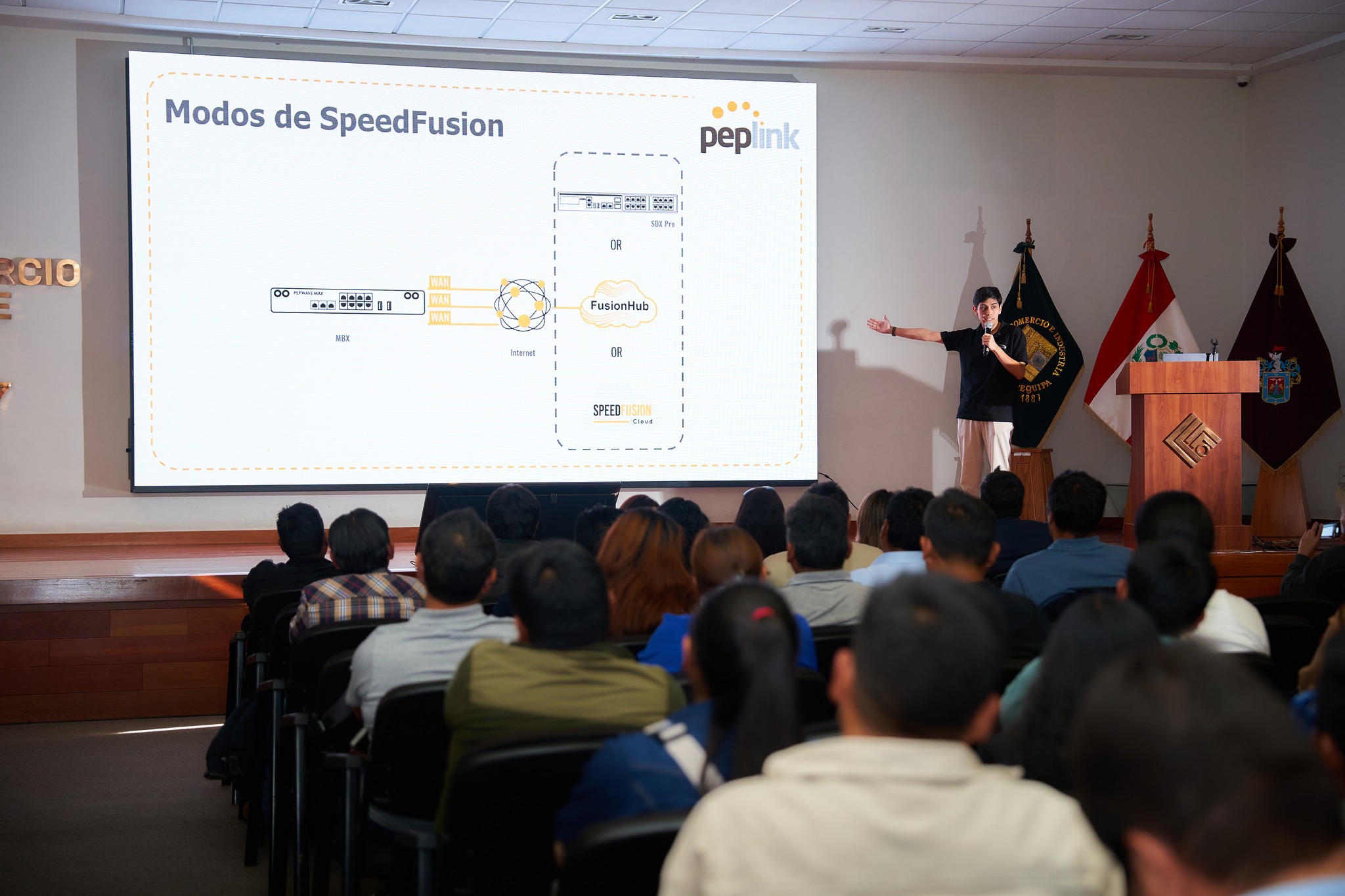 Fiberlux ISP Arequipa 2025