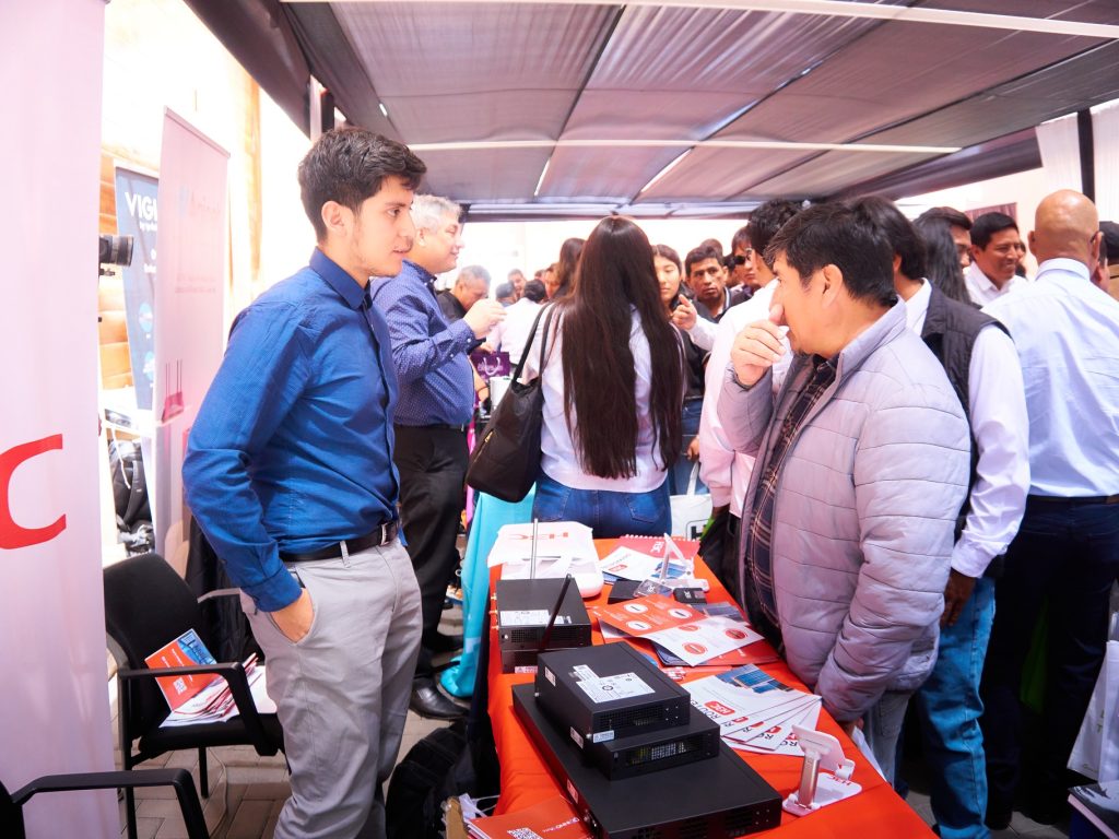 Fiberlux ISP Arequipa 2025